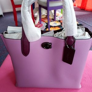 New coach willow tote